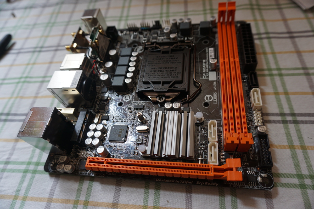 motherboard1